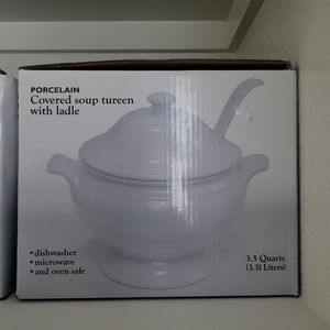 NIB covered soup tureen with ladle